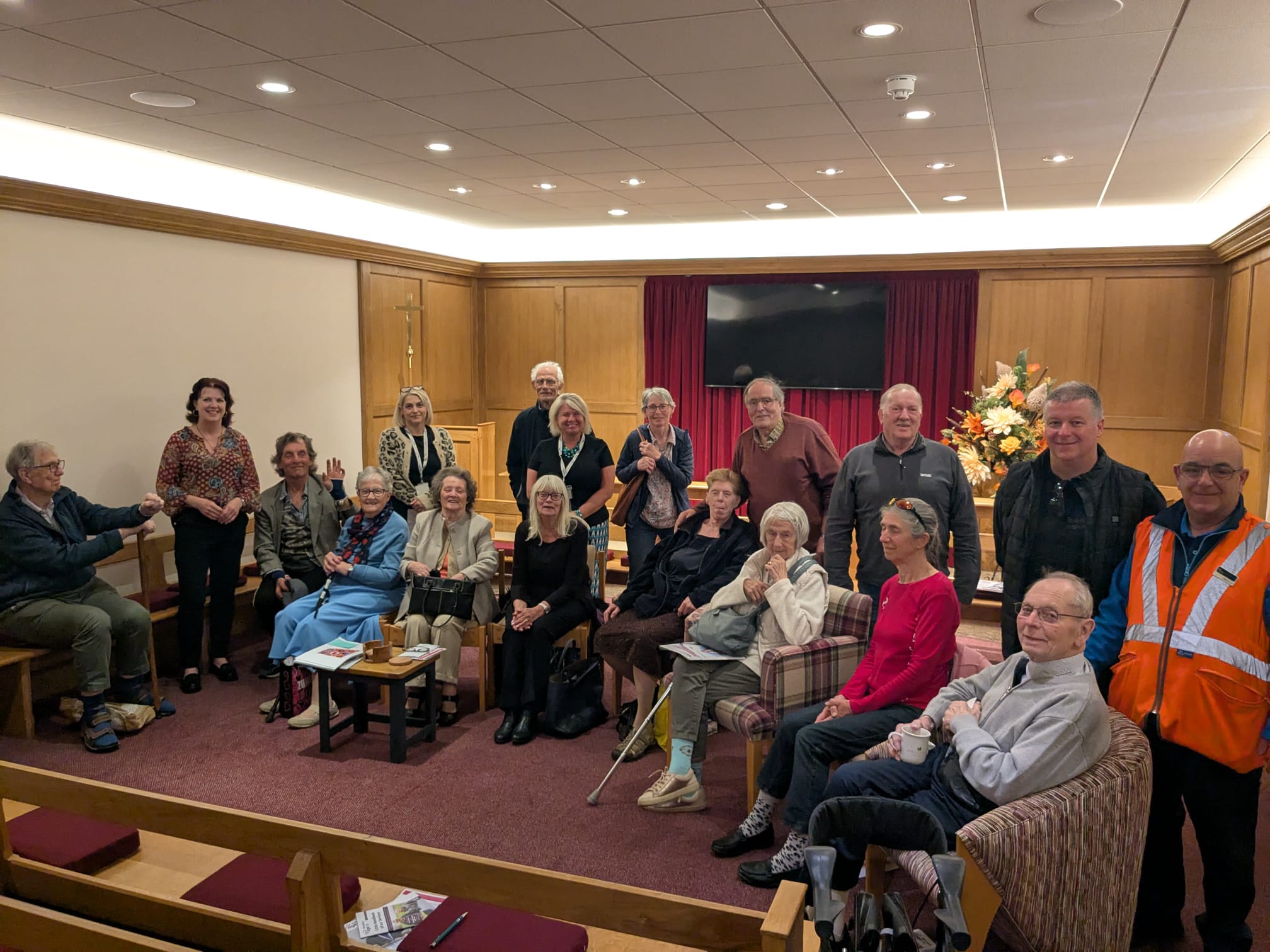 Building Connections: Humphris Community Group Welcomes Age UK Oxfordshire